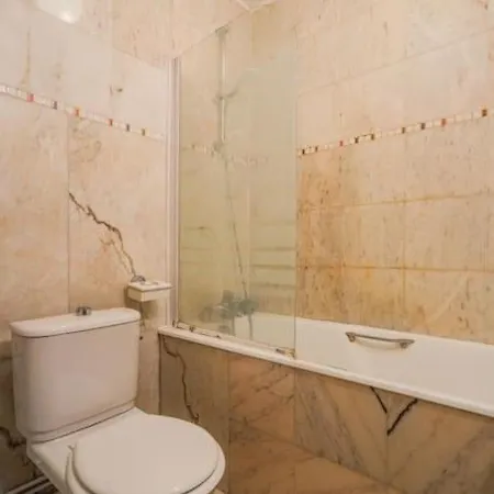 Apartment Parisian 1br Close To The Eiffel Tower